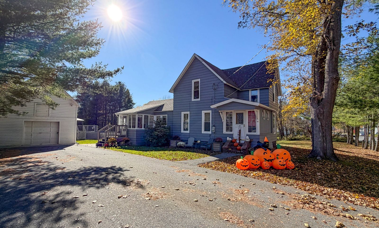 19 2nd Avenue front of home